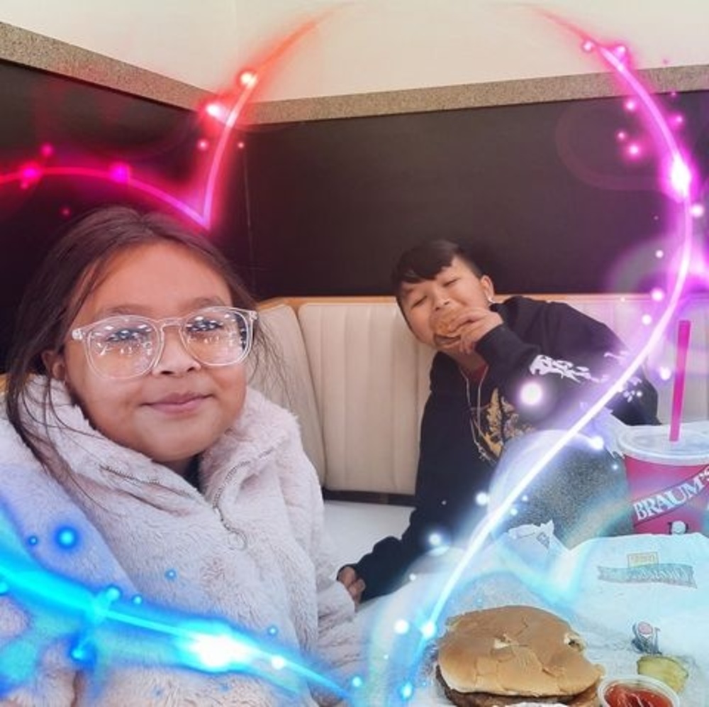 Meet your Posher, T-anna